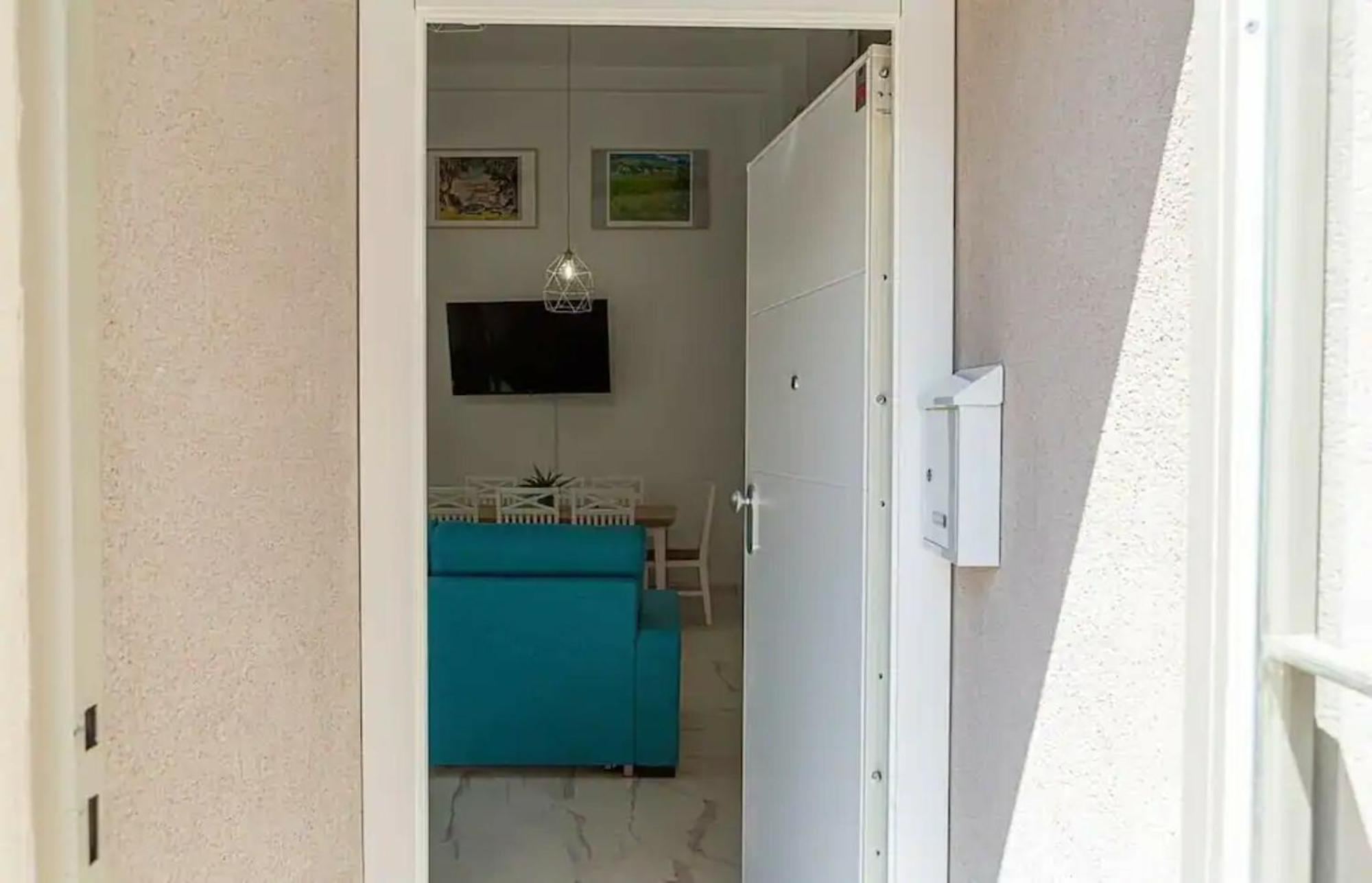2Bedroom Duplex In Hortaleza Near Metro มาดริด ภายนอก รูปภาพ