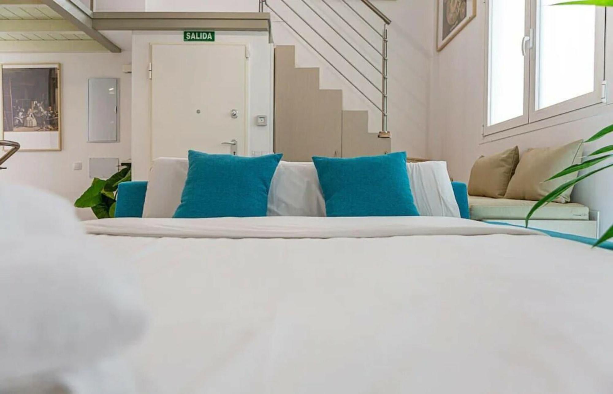 2Bedroom Duplex In Hortaleza Near Metro มาดริด ภายนอก รูปภาพ